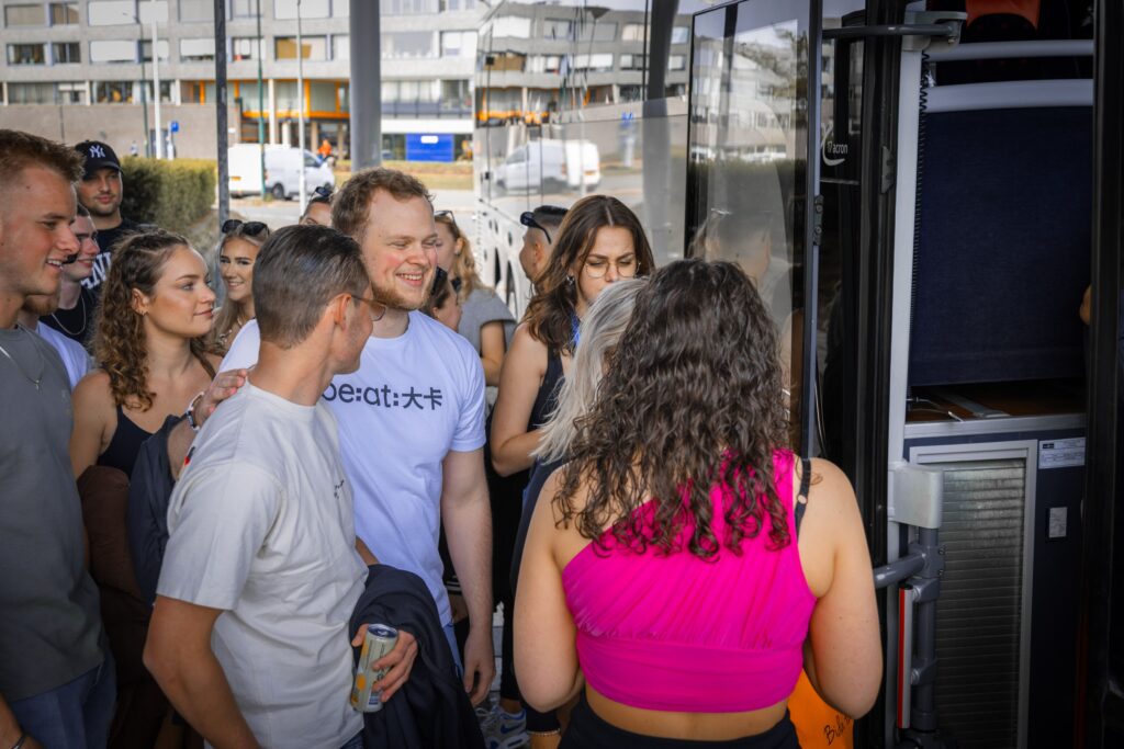 Bus reserveren
