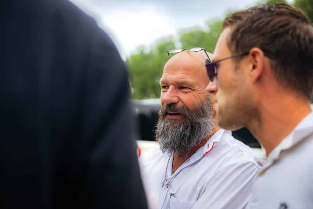 Bus huren met chauffeur prijs